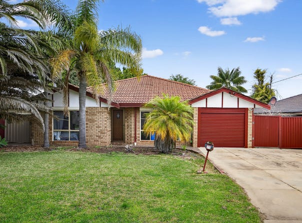 11 Okehampton Road, Warnbro, WA 6169