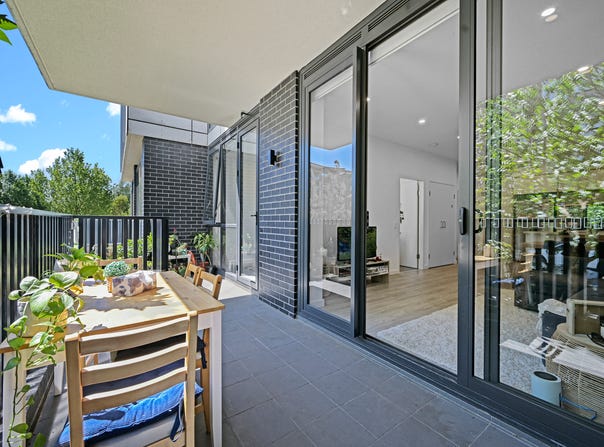 102/8 Aviators Way, Penrith, NSW 2750