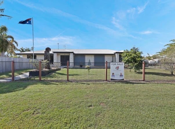 30 Swan St, Armstrong Beach, Qld 4737
