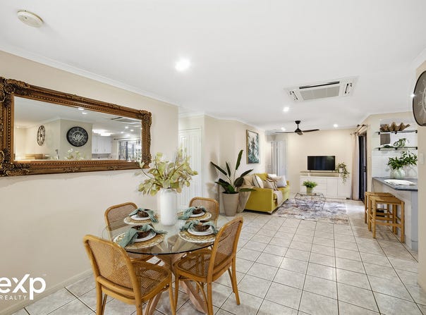 4 Cuthbert Court, Slade Point, Qld 4740