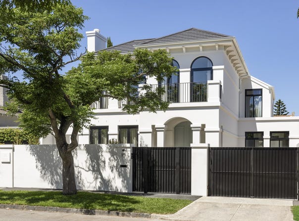 10 St Ninians Road, Brighton, Vic 3186