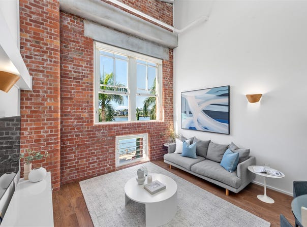 129/53 Vernon Terrace, Teneriffe, Qld 4005