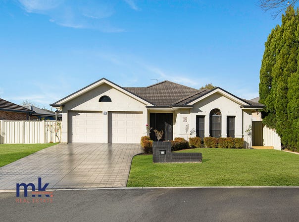 92 Fairwater Drive, Harrington Park, NSW 2567