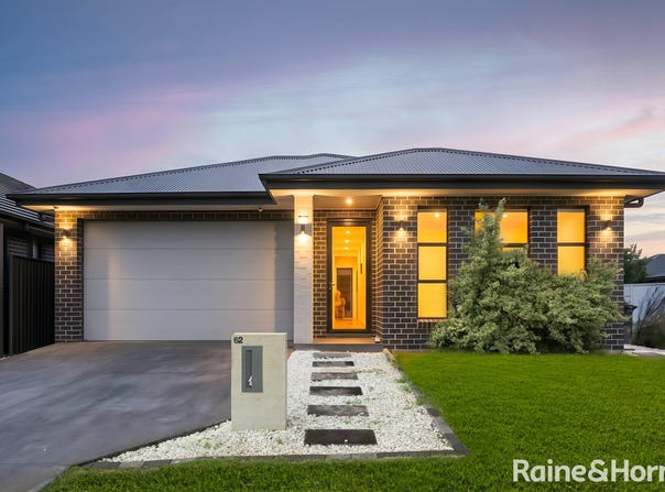 62 Ingall Loop, Catherine Field, NSW 2557