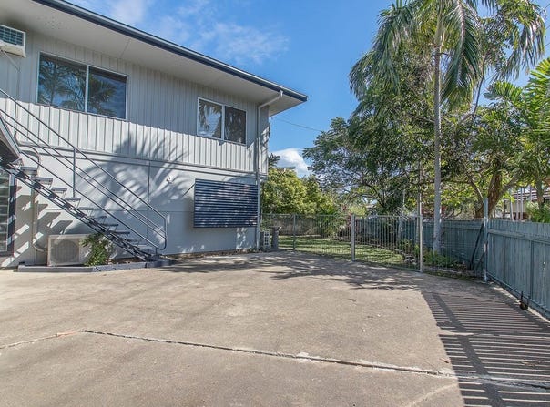 4 Arila Street, Cranbrook, Qld 4814