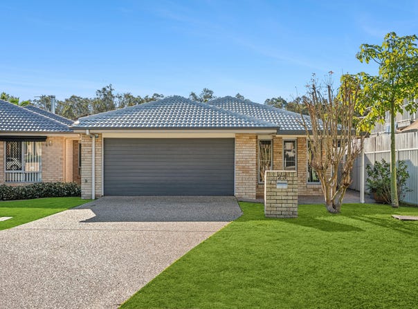 23 Yulia Street, Coombabah, Qld 4216