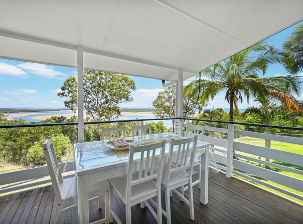 10 Barton Street, Seventeen Seventy, Qld 4677