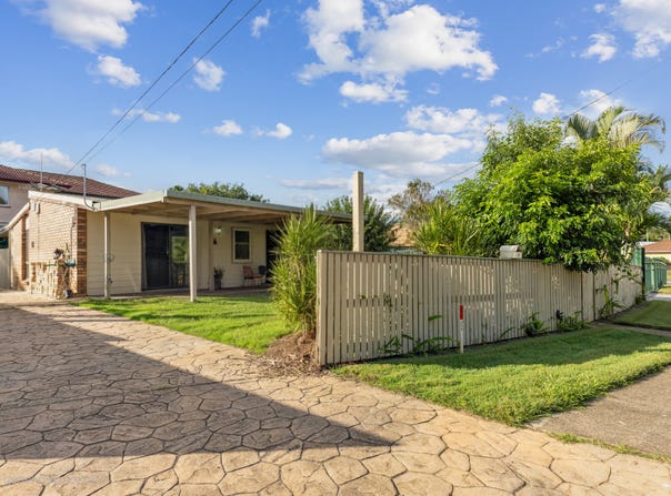 4 Fleet Street, Browns Plains, Qld 4118