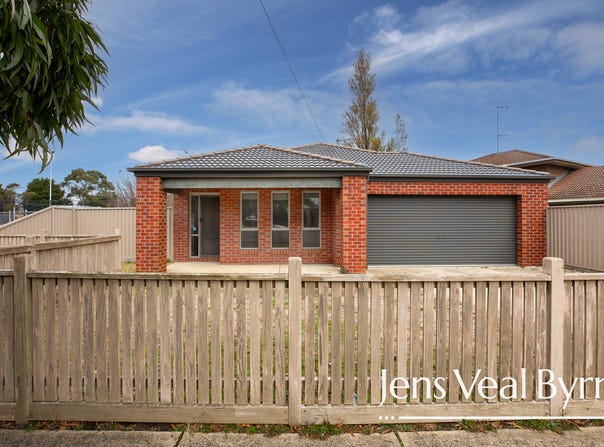 1 Tristan Drive, Sebastopol, Vic 3356