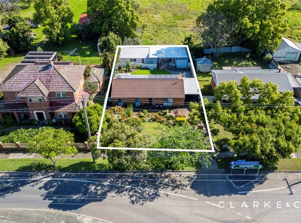 23 Anderson Drive, Tarro, NSW 2322