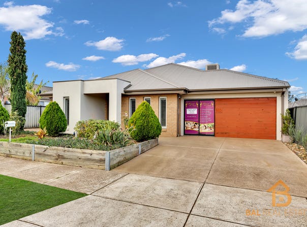 4 Winona Circuit, Tarneit, Vic 3029