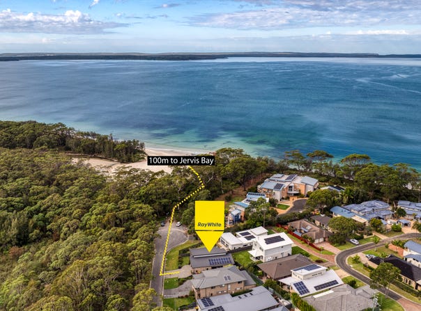 8 Monarch Place, Callala Bay, NSW 2540