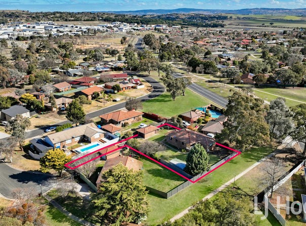 50 Kelloshiel Close, West Bathurst, NSW 2795
