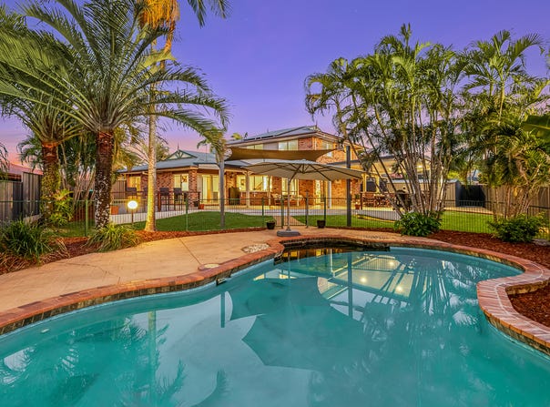 11 Warenda Close, Middle Park, Qld 4074