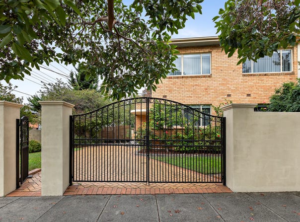 1/1 Murrumbeena Road, Carnegie, Vic 3163