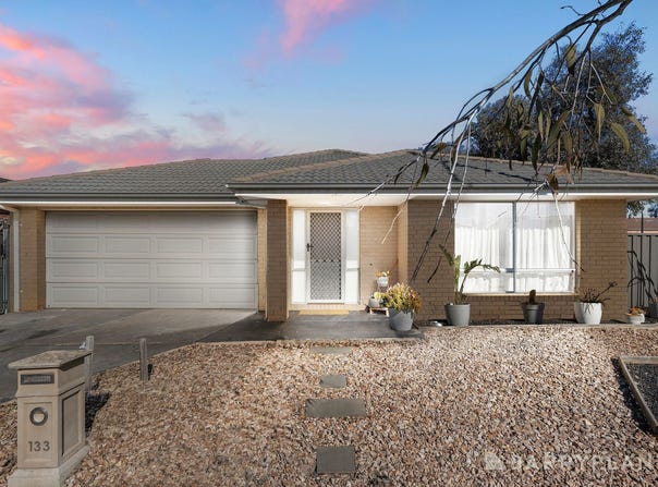 133 Eureka Drive, Manor Lakes, Vic 3024
