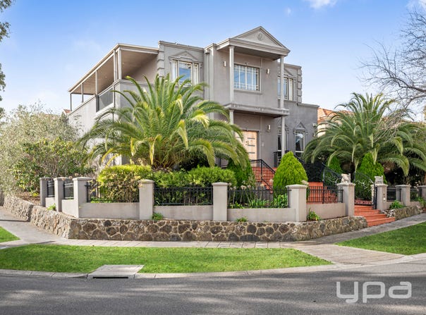 24 Hunter Avenue, Roxburgh Park, Vic 3064