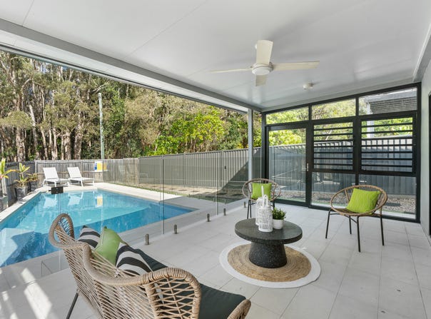 12 Parkview Court, Southport, Qld 4215