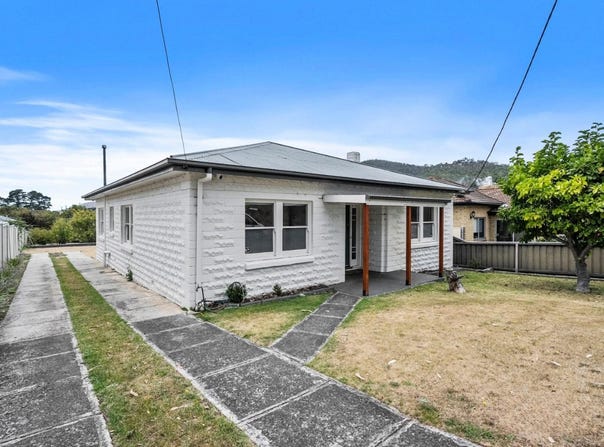 102 Blair Street, New Norfolk, Tas 7140