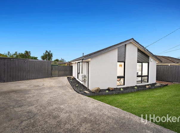 13 Robinson Crescent, Hampton Park, Vic 3976