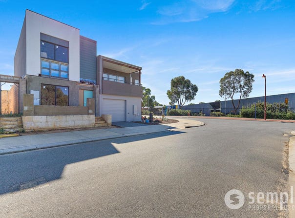 4 Handford Place, Orelia, WA 6167