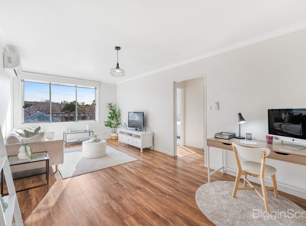 9/63 Eastwood Street, Kensington, Vic 3031