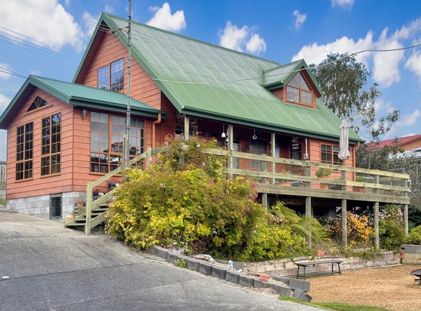 39 Erythos Grove, St Helens, Tas 7216