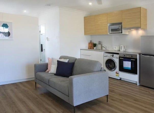 40/87-91 Earl Street, Westcourt, Qld 4870