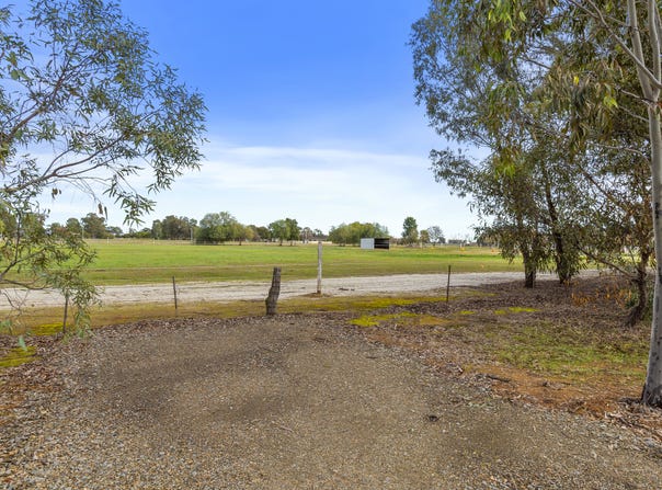 247 Adams Street, Corowa, NSW 2646