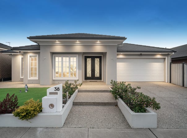 38 Primrose Crescent, Mickleham, Vic 3064