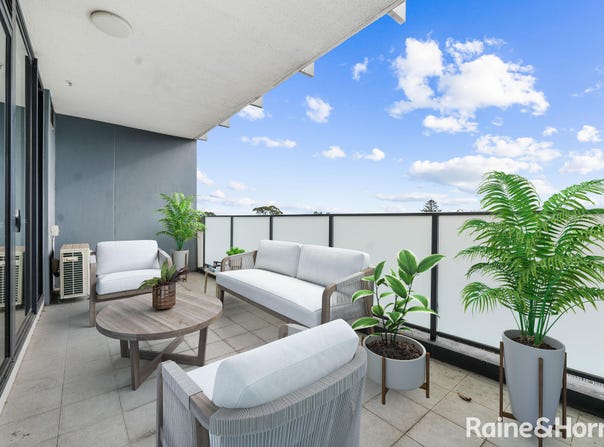204/1 Village Place, Kirrawee, NSW 2232