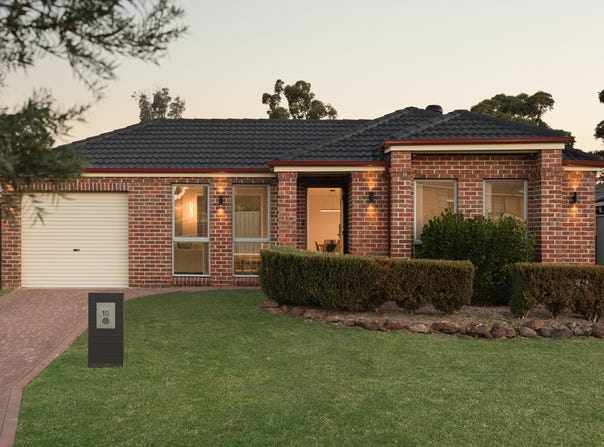10 Muirfield Crescent, Glenmore Park, NSW 2745