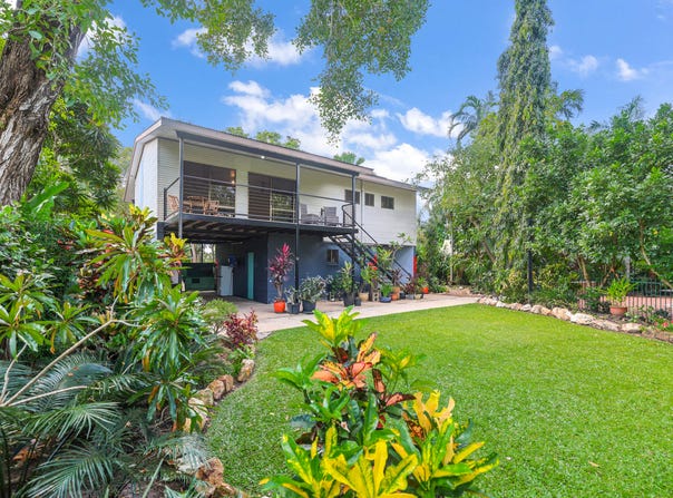 6 Lippia Court, Karama, NT 0812