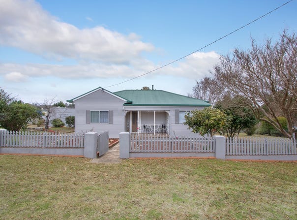 63 Mount Street, Yass, NSW 2582