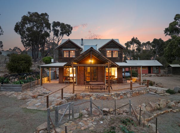 232 Gap Road, Longwood East, Vic 3666