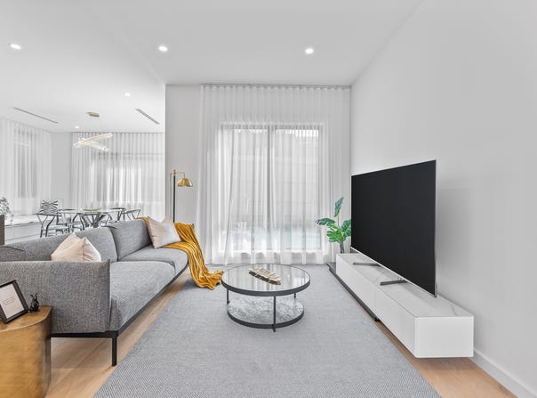 2/92 Kenmare Street, Mont Albert, Vic 3127