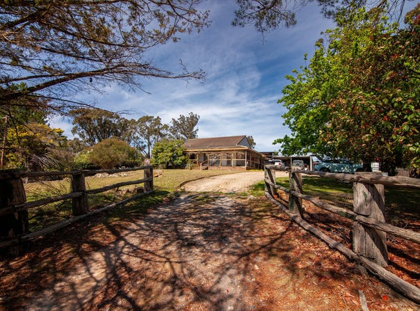 250 Tiyces Lane, Goulburn, NSW 2580