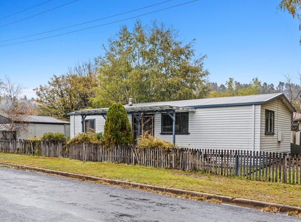 6 Kurrajong Street, Captains Flat, NSW 2623