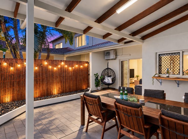4/18 Oyster Court, Trinity Beach, Qld 4879