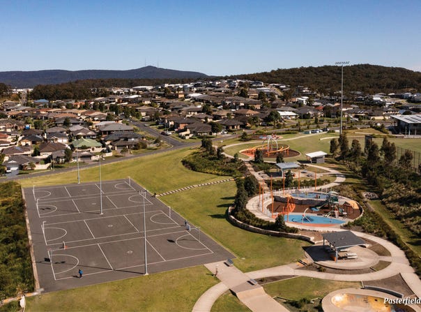 43 Butterworth Street, Cameron Park, NSW 2285