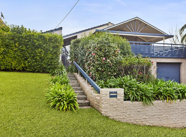4 Springfield Avenue, Figtree, NSW 2525