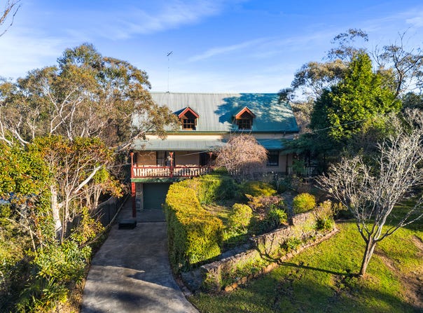 45 Shortland Street, Wentworth Falls, NSW 2782
