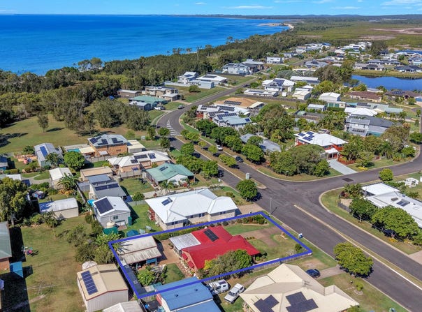 40 Beach Drive, Burrum Heads, Qld 4659