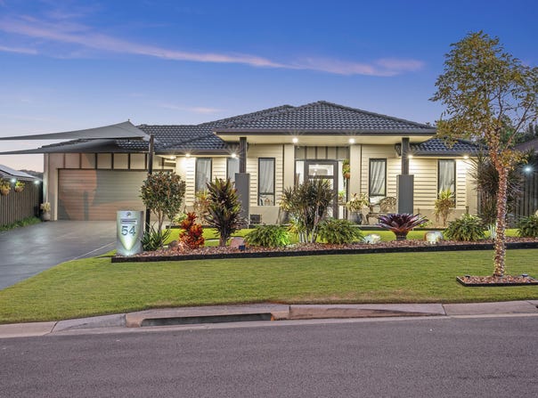 54 Mcauley Parade, Pacific Pines, Qld 4211