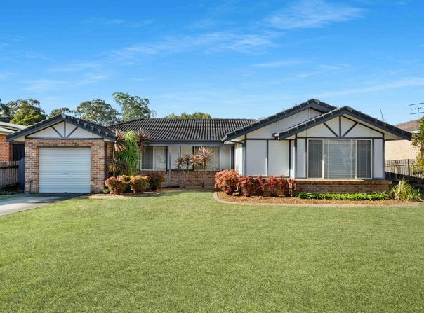 21 Ferntree Drive, Bomaderry, NSW 2541