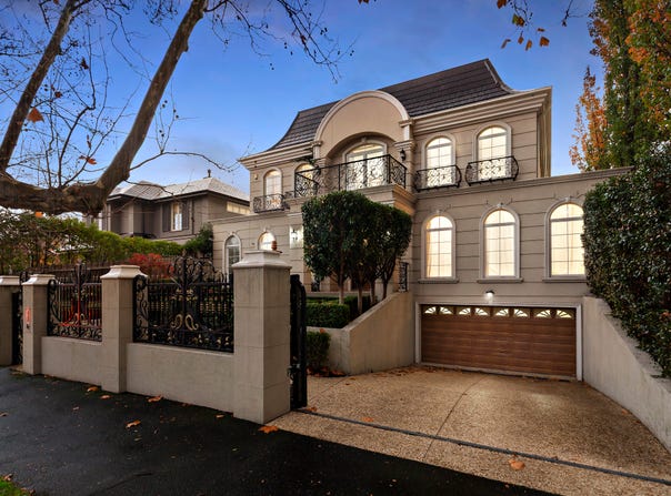 1B Victoria Av, Canterbury, Vic 3126