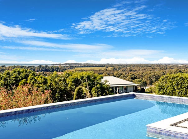 1 Melia Court, Dundowran Beach, Qld 4655