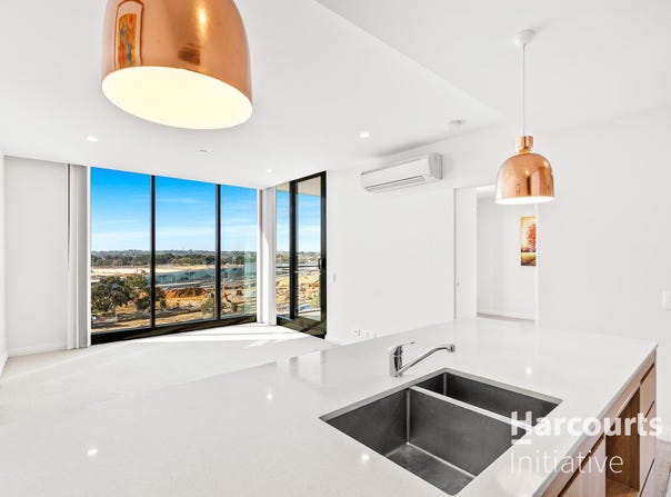 603/6 Baumea Way, Innaloo, WA 6018