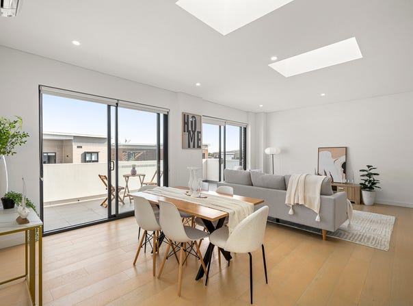 429/2 Gerbera Place, Kellyville, NSW 2155