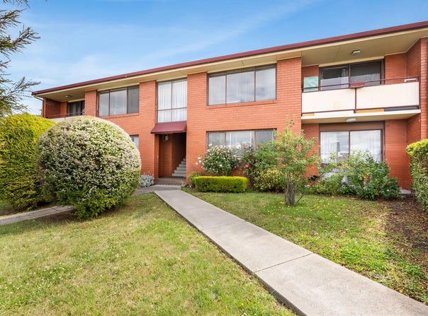 2/60 Main Road, Claremont, Tas 7011